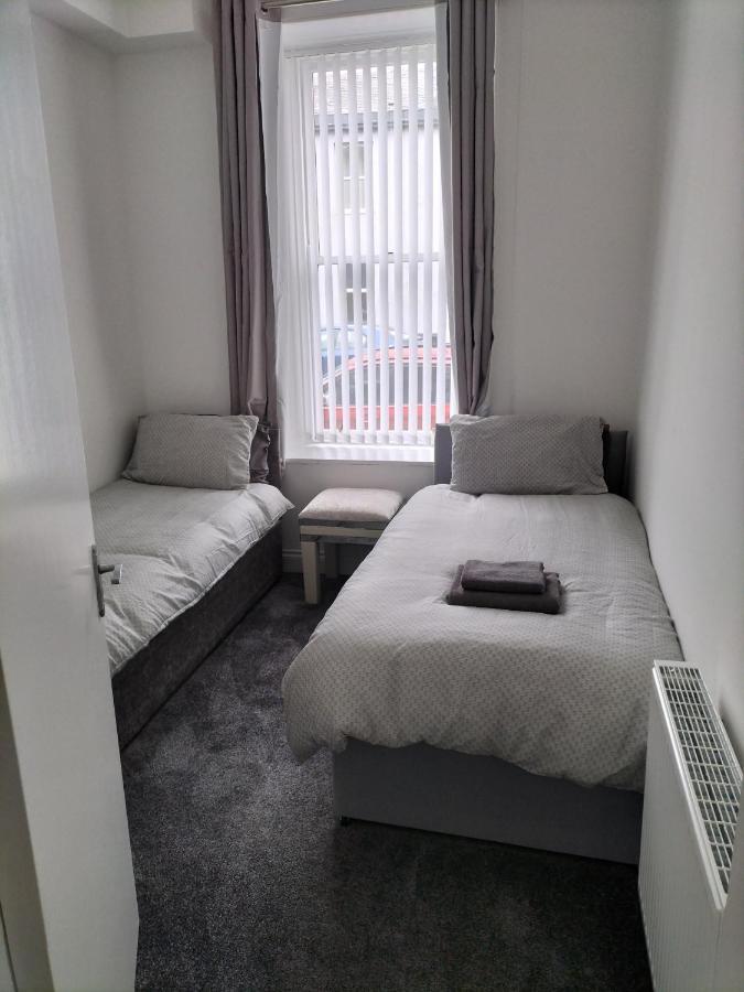 Maze Great Escape Appartement Ayr Buitenkant foto