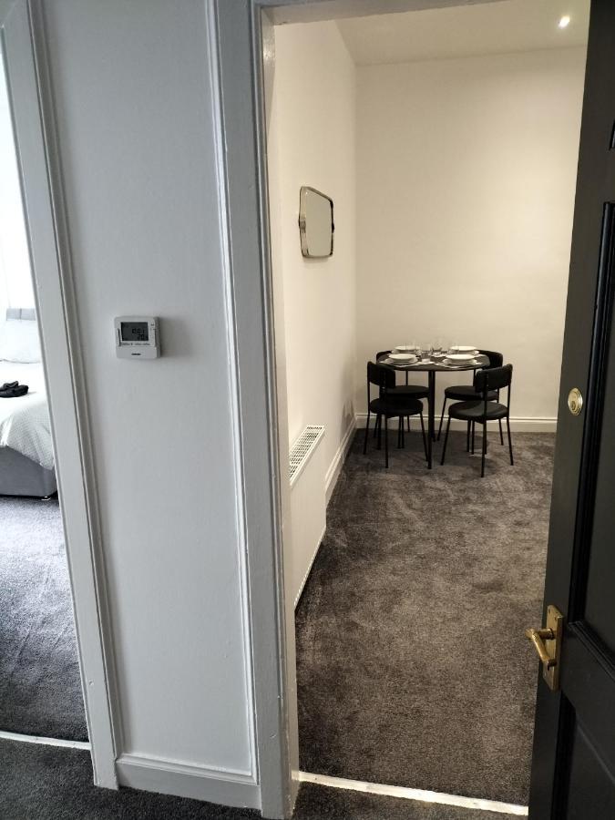 Maze Great Escape Appartement Ayr Buitenkant foto